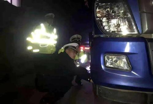 吃瓜群众撞人视频,惊险瞬间！吃瓜群众目睹撞人事件全程